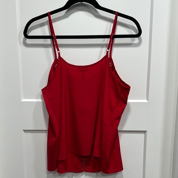 Red Women's Top - Size Medium - Picture 2 of 12